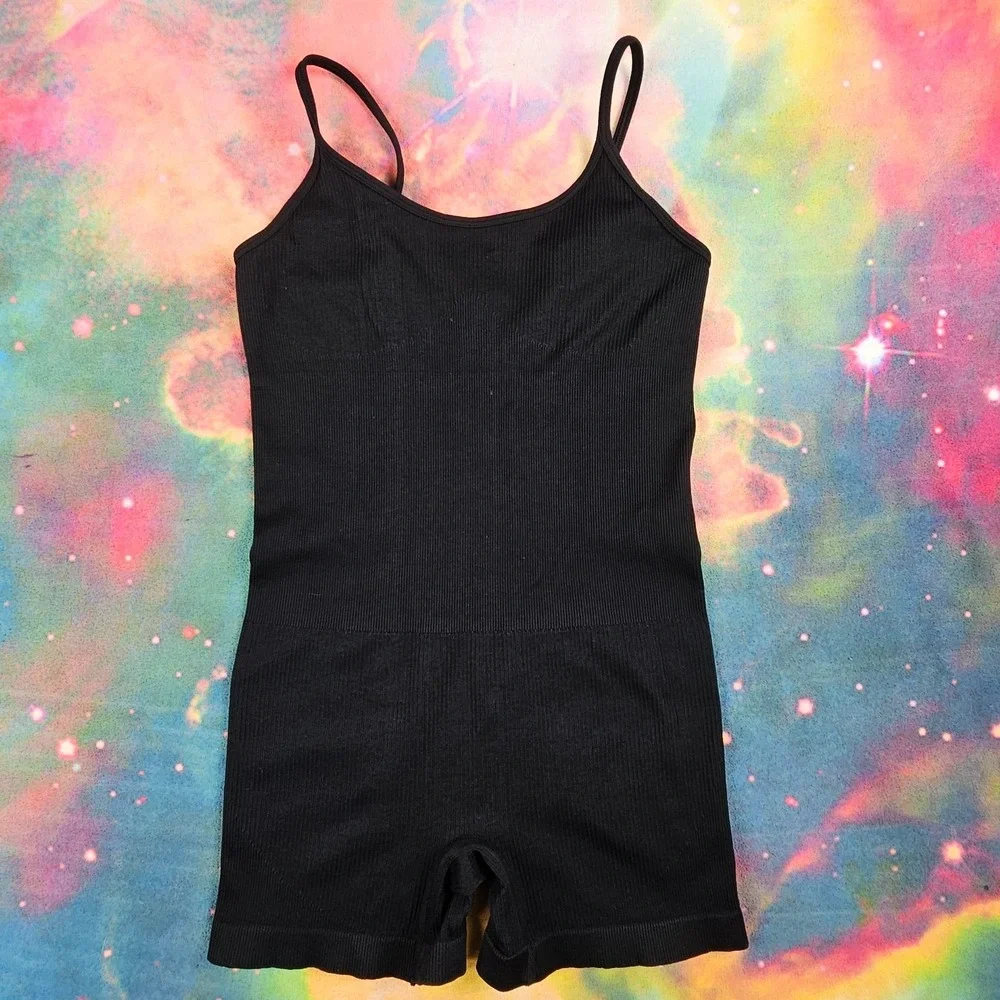 Viral OQQ Women's Black Yoga‎ One Piece Ribbed Seamless Shapewear Workout Romper